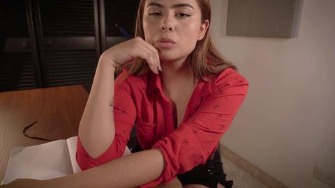 Verführerische Lateinlehrerin Frau Jerkings: Fick mich hart oder erlebe das Versagen - Vico ASMR