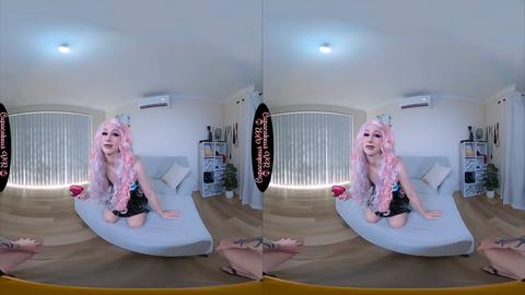 La novia streamer Cupacakeus VR hace una mamada ahegao en realidad virtual