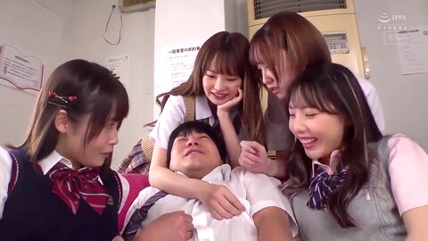 Gorgeous temptresses in amazing cosplays at the snack bar get down and dirty