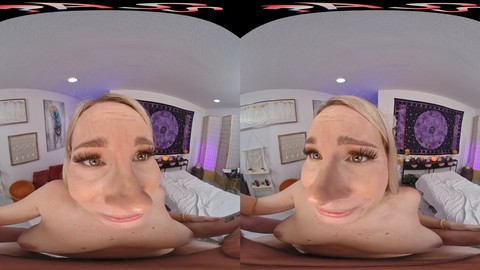 Le massage érotique en réalité virtuelle de Bunny Madison se transforme en une aventure sexuelle virtuelle sauvage avec ses fesses rebondissantes et sa chatte mouillée